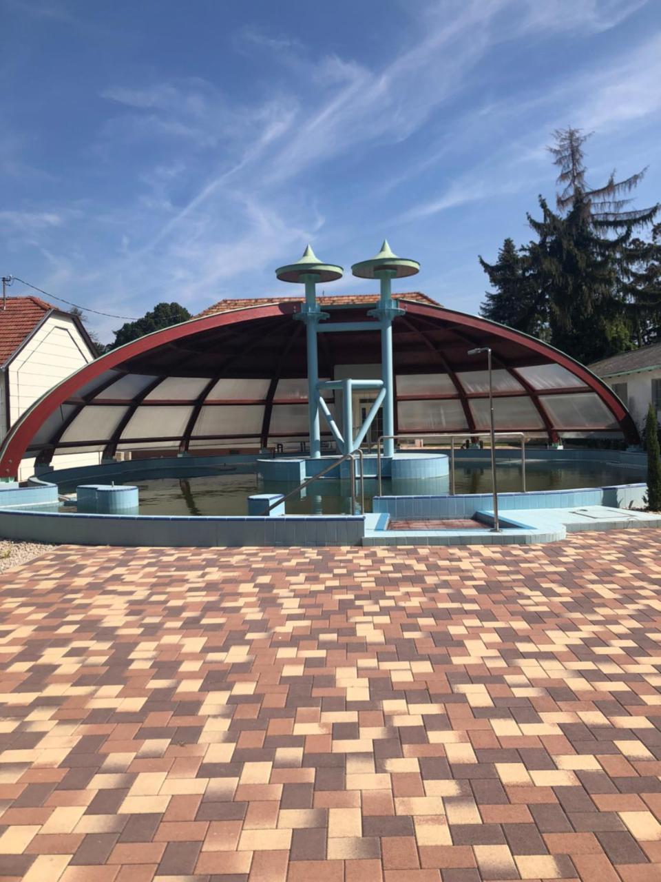 Aquasol Resort Mosonmagyaróvár Екстериор снимка
