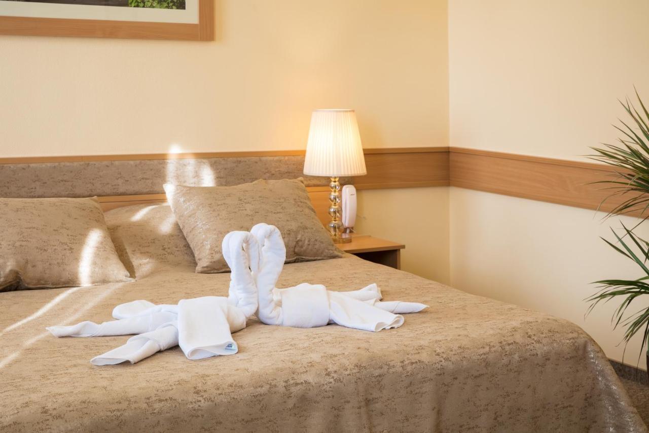 Aquasol Resort Mosonmagyaróvár Екстериор снимка